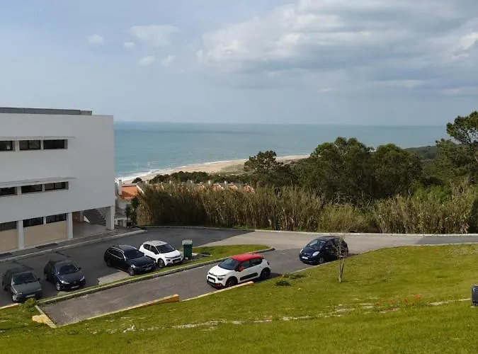 A Casinha Do Joao * Алкобаса